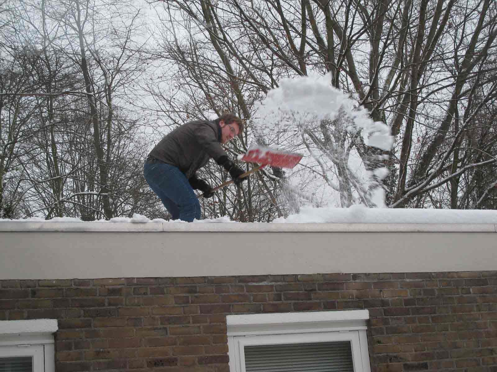 code rood, sneeuwschade, waterschade door sneeuw